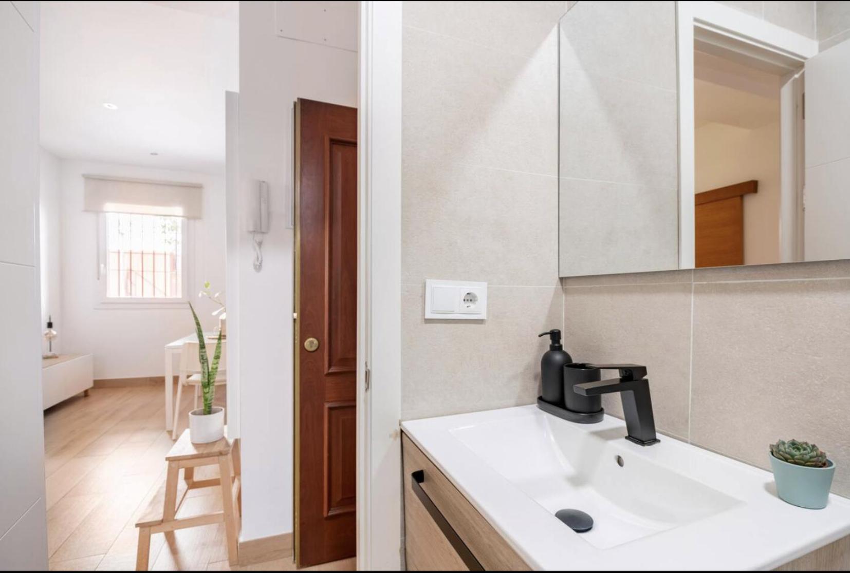 Acogedor Y Precioso Apartamento En Sevilla エクステリア 写真